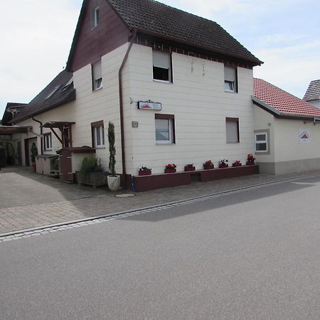Gastehaus Stramka Hotel รูสท์ ภายนอก รูปภาพ
