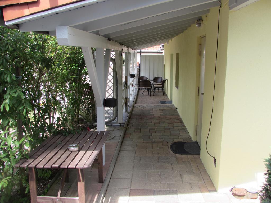 Gastehaus Stramka Hotel รูสท์ ภายนอก รูปภาพ