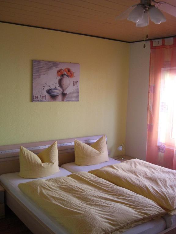 Gastehaus Stramka Hotel รูสท์ ห้อง รูปภาพ